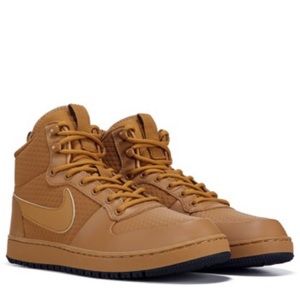 🔥DEADSTOCK🔥Nike All Weather Shoes